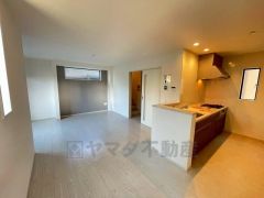 将来にわたって住みやすくプランニングを重ねて設計された間取で日々の生活をしやすい導線を考えた居住空間を創り上げております＾＾