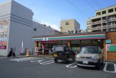 セブンイレブン　西鉄二日市駅東店