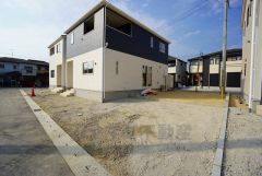 駐車スペースは3台分確保＾＾