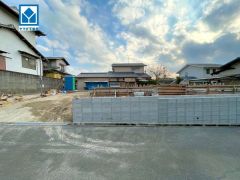 宇美駅まで自転車で約分10分（1.5ｋｍ）敷地面積広々70坪＾＾