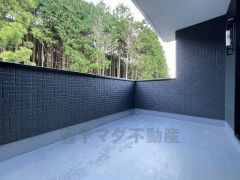 日当たりの良いバルコニー。