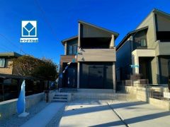 太宰府東小学校徒歩7分、スーパーやコンビニなども近く周辺環境充実。快適でゆとりのある生活空間で新生活を始めましょう^^