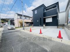大野東小学校・御陵中学校まで徒歩10分。お子様の通学が安心です＾＾