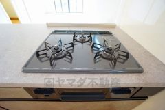 3口コンロなので、効率よくお料理が楽しめます。毎日のお料理も楽しくなりますね＾＾