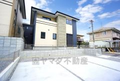 敷地面積約50坪。イオン大野城ショッピングセンターまで車で約17分（5.3ｋｍ）