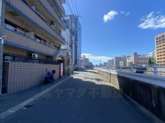 博多駅まで徒歩8分＾＾落ち着いた住宅地内で快適な生活を実現してみませんか＾＾