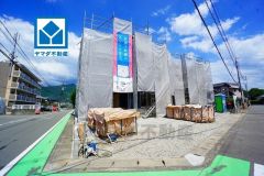 新原駅まで徒歩7分。コンビニまで徒歩9分。