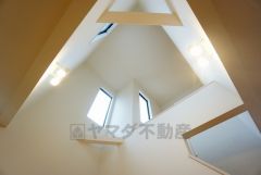 リビング上部吹抜＾＾2階にいてもリビングの声が届く、コミュニケーション設計です＾＾