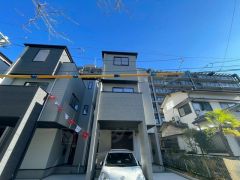 西鉄バス「西鉄白木原駅入口」停徒歩4分。通勤や通学に便利＾＾