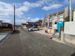 お気に入りの家具とインテリアでステキな部屋を作りましょう。