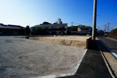 全3区画の新築戸建が新登場です。最新の設備で気持ちの良い新生活を送りませんか。