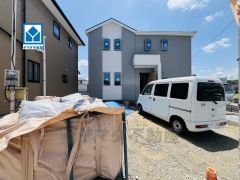 2号棟。敷地面積51.05坪。LDK広々19.5帖。ＪＲ後藤寺線「新飯塚」駅まで徒歩3分の西鉄バス「枝国三区」停から18分。