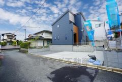 前面道路は私道北西側約4.2ｍ。