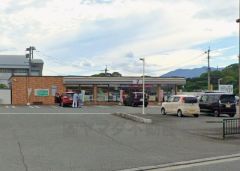 セブンイレブン　飯塚鶴三緒店