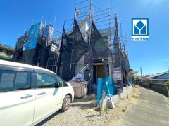 ＪＲ香椎線「新原」駅徒歩10分。コンビニ・スーパー徒歩9分圏内＾＾