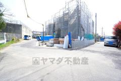 お気に入りの家具とインテリアでステキな部屋を作りましょう。