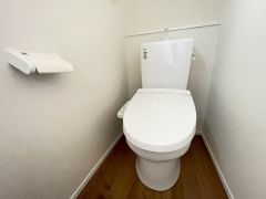 1階2階の2ヶ所にトイレがありますので、忙しい朝にもゆとりが生まれますね＾＾