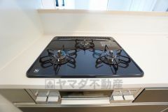 3口コンロなので、効率よくお料理が楽しめます。毎日のお料理も楽しくなりますね＾＾