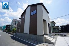 西鉄バス「田富」停徒歩4分。須恵ICまで車で約6分（1.7km）