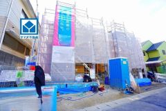 イオン福岡店まで車で約16分（5.1ｋｍ）ショッピングや映画鑑賞など楽しめます＾＾