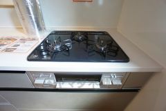 3口コンロなので、効率よくお料理が楽しめます。毎日のお料理も楽しくなりますね＾＾