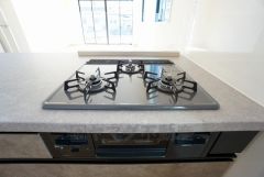 3口コンロなので、効率よくお料理が楽しめます。毎日のお料理も楽しくなりますね＾＾