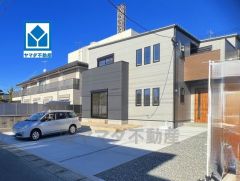 スーパー・コンビニ・ホームセンター徒歩6分圏内＾＾