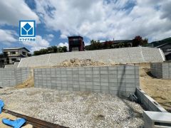 敷地面積広々63坪。西鉄バス「一 番田」停まで徒歩4分。コンビニまで徒歩12分スーパーまで徒歩13分。