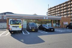 セブンイレブン　福岡名子3丁目店