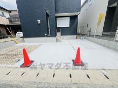 コンビニまで徒歩5分。スーパー・ドラックストアまで徒歩7分。お買い物が便利です＾＾ 大野東小・御陵中徒歩10分。