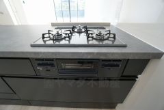3口コンロなので、効率よくお料理が楽しめます。毎日のお料理も楽しくなりますね＾＾