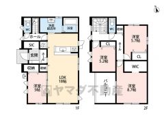 4ＬＤＫとウォークインクローゼットでゆとりのある暮らしが実現。リビングは18帖以上の開放感あふれる空間です。2階は洋室が3部屋あるので、お子様が大きくなっても安心ですね＾＾