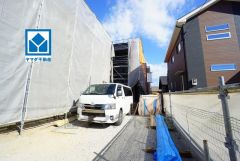 敷地面積広々60坪。新飯塚駅まで徒歩5分の西鉄バス市立病院停から乗車29分。