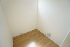 同仕様写真。趣味スペースや作業スペースとして活用出来るホールクローク＾＾