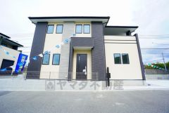 西鉄バス片峰新橋停徒歩3分＾＾並列駐車2台＾＾ 最新の設備で気持ちの良い新生活を送りませんか。毎日のお料理やバスタイムが楽しみになりますね。