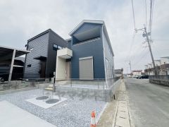 コンビニまで徒歩4分＾＾病院まで徒歩3分。ＪＲ筑豊本線「天道」駅まで徒歩10分。通勤やおでかけに便利＾＾