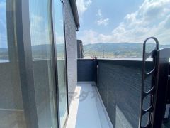 南向きバルコニーで日当たり良好です＾＾