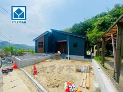 平屋住宅で生活動線がスムーズ＾＾ 敷地面積は広々107坪。 太宰府駅まで徒歩14分。コンビニまで徒歩9分。