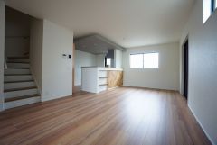 将来にわたって住みやすくプランニングを重ねて設計された間取で日々の生活をしやすい動線を考えた居住空間を創り上げております＾＾