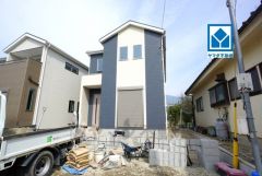 西鉄バス「早見」停徒歩4分。通勤や通学に便利＾＾