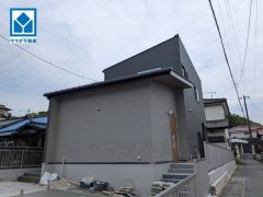 西鉄バス「上三緒郵便局」停徒歩2分＾＾ゆめタウン飯塚まで車で約11分（3.5ｋｍ）