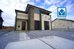 ショッピングセンター・コンビニまで徒歩10分圏内。