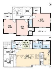 上部が吹き抜けのタタミコーナー＾＾小上がりになっているので、ちょっと休憩する時などに重宝しそうですね＾＾
