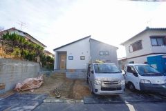 カースペースは並列2台分を確保。 ご夫婦で1台ずつ所有できます＾＾