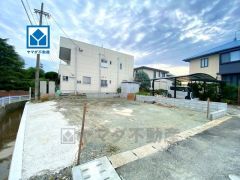 ＪＲ篠栗線「篠栗」駅まで徒歩13分。西鉄バス「勢門小学校」停まで徒歩8分。通勤や通学に便利です＾＾