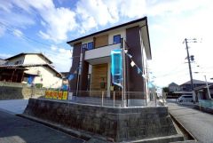 須恵ICまで車で約10分（3.2ｋｍ）遠出のお出かけや通勤に便利＾＾