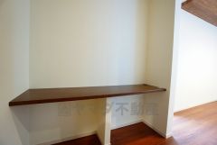 スタディカウンター付きで勉強やその他の作業もはかどりそうですね。