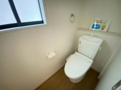1階2階の2ヶ所にトイレがありますので、忙しい朝にもゆとりが生まれますね＾＾