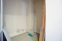 シューズインクローゼットも完備されており、玄関収納も問題ありません。