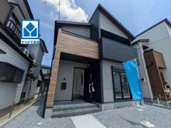 お気に入りの家具とインテリアでステキな部屋を作りましょう。完成をお楽しみに＾＾